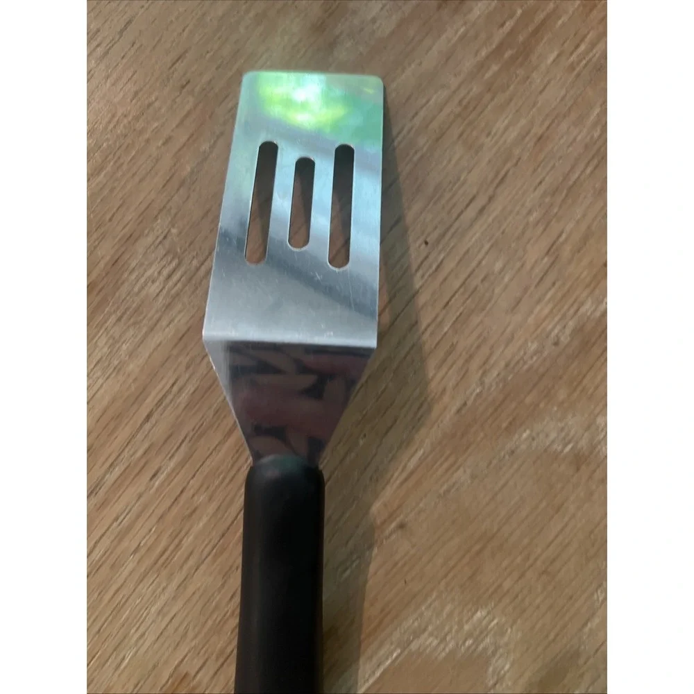 The Pampered Chef Stainless Steel Slotted Mini Brownie Cookie Spatula #2622